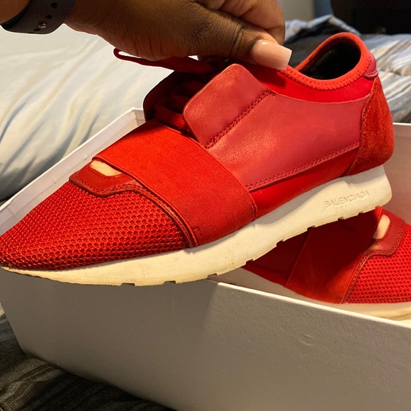 Balenciaga race runners sneakers. - Picture 1 of 1